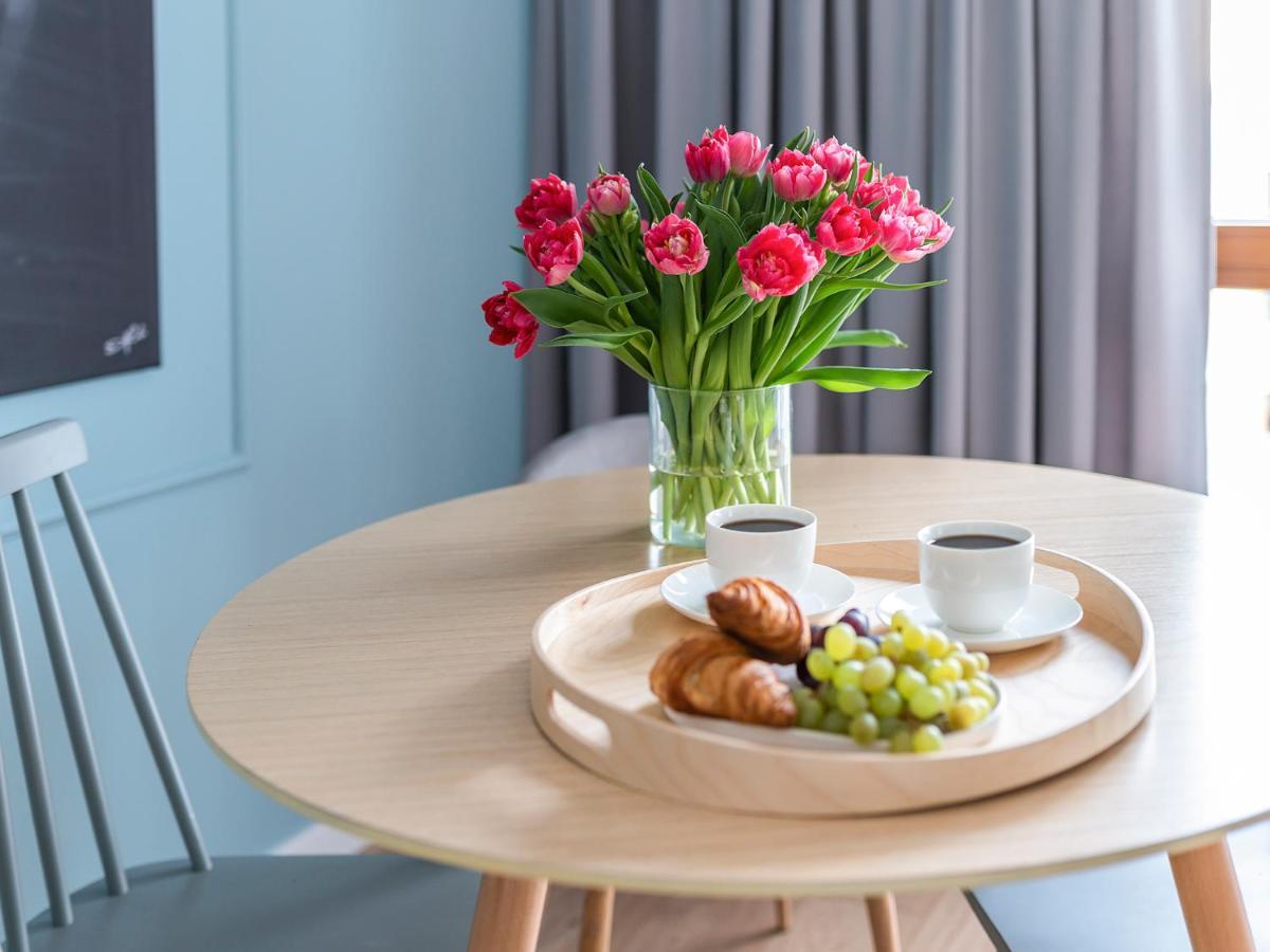Yoursecondflat Grzybowska Metropoint Varşova Dış mekan fotoğraf