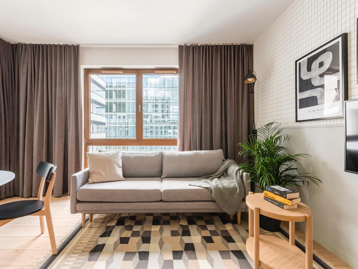 Yoursecondflat Grzybowska Metropoint Varşova Dış mekan fotoğraf